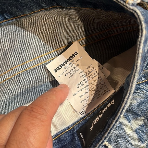 Men's Distressed DSQUARED2 Blue Jeans - Picture 3 of 7